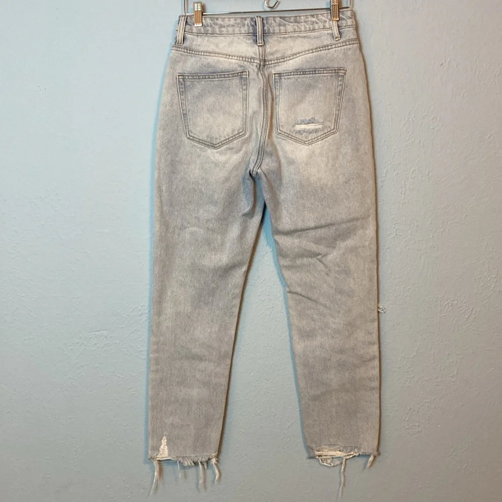 TNR Womens Size 27 Distressed Ripped High Rise Mom Jeans Blue Denim Frayed Hem - Picture 7 of 16